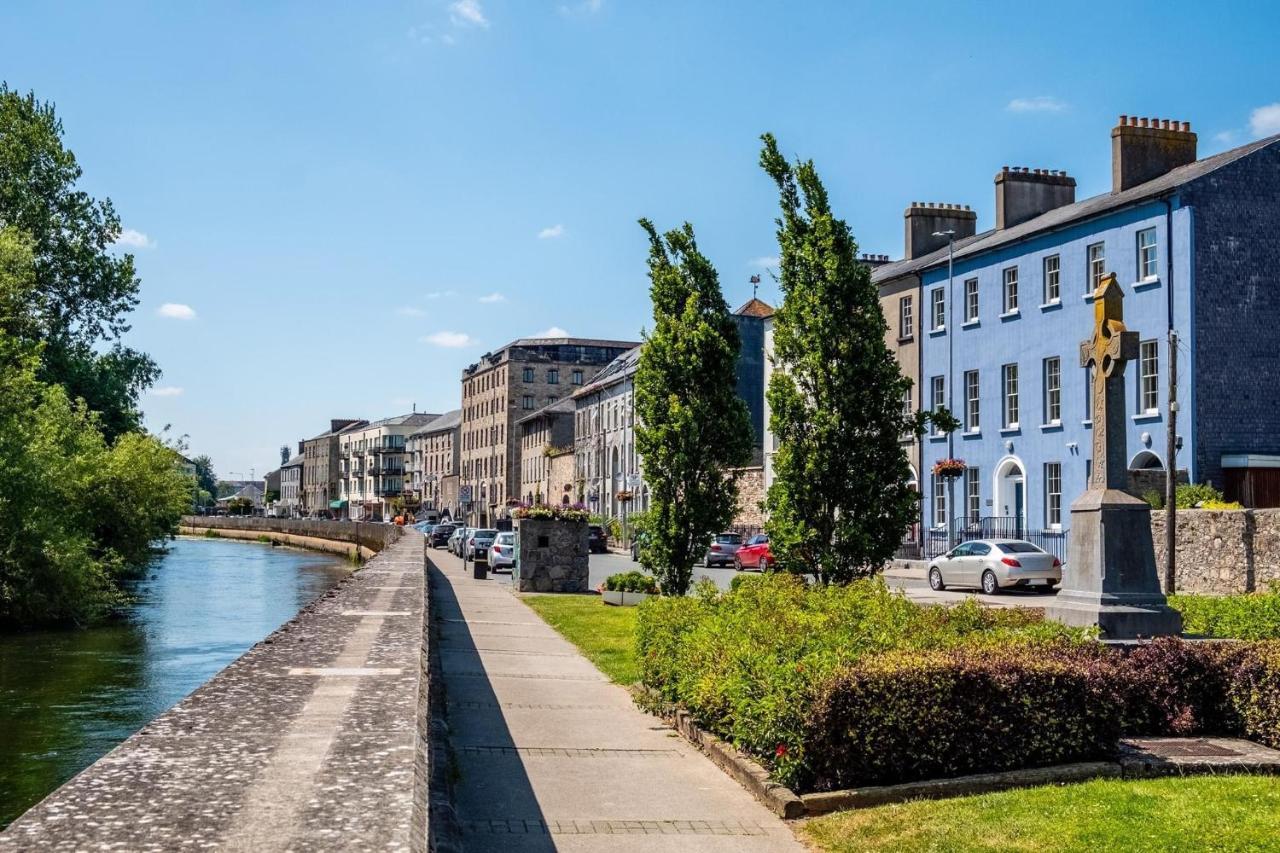 Befani'S Mediterranean Restaurant & Townhouse Clonmel Esterno foto